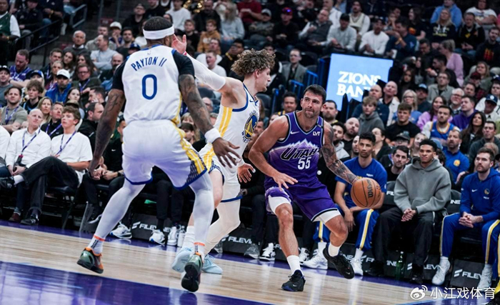 9393体育平台-想输输不了想赢赢不了，勇士罚球太辣眼睛，小库里不够得让他哥来|爵士|赛斯·库里|洛杉矶快船队|体育赛事讨论|斯蒂芬·库里_新浪新闻